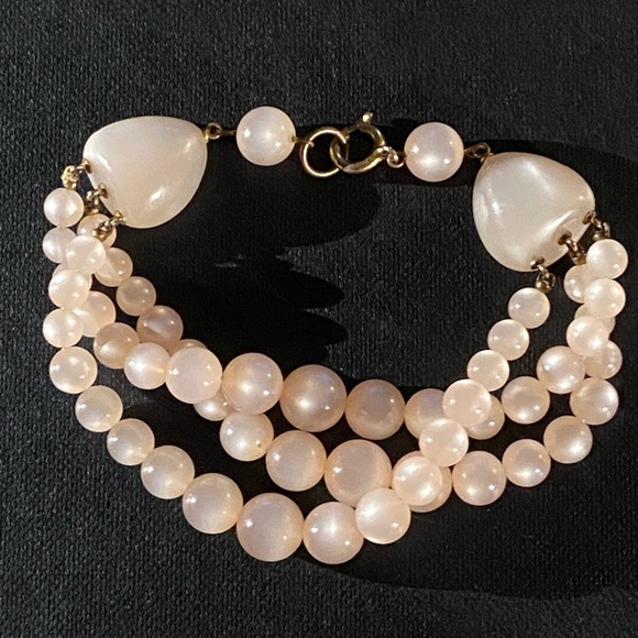 Vintage Bracelet Jewelry - Elegant Pearl Bracelet